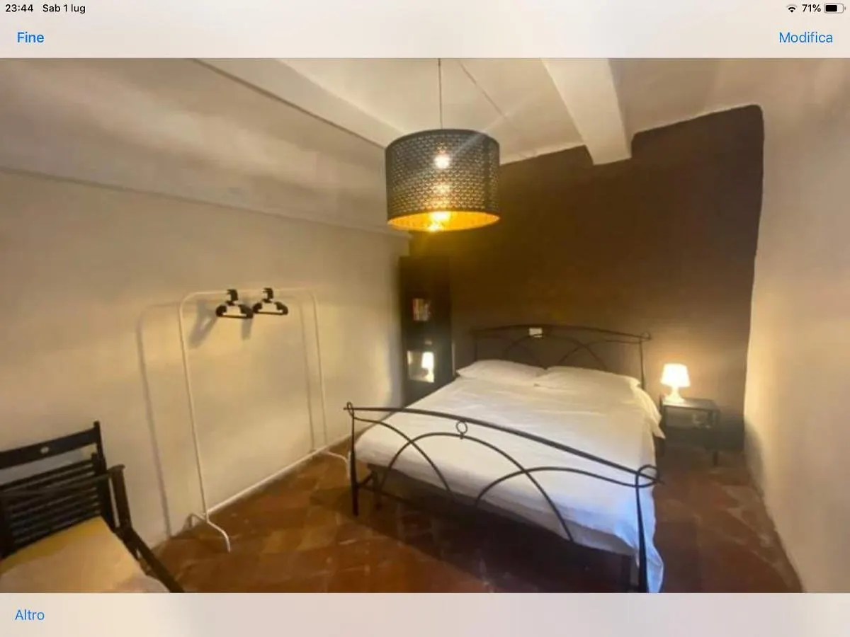 Urban City Room Manciano Italy