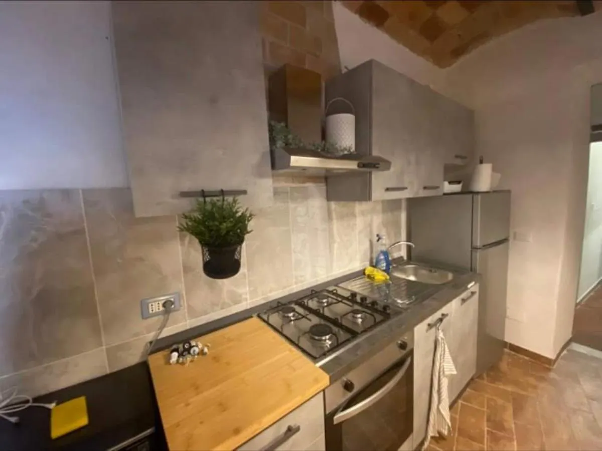Urban City Room Manciano 0*,  Italy